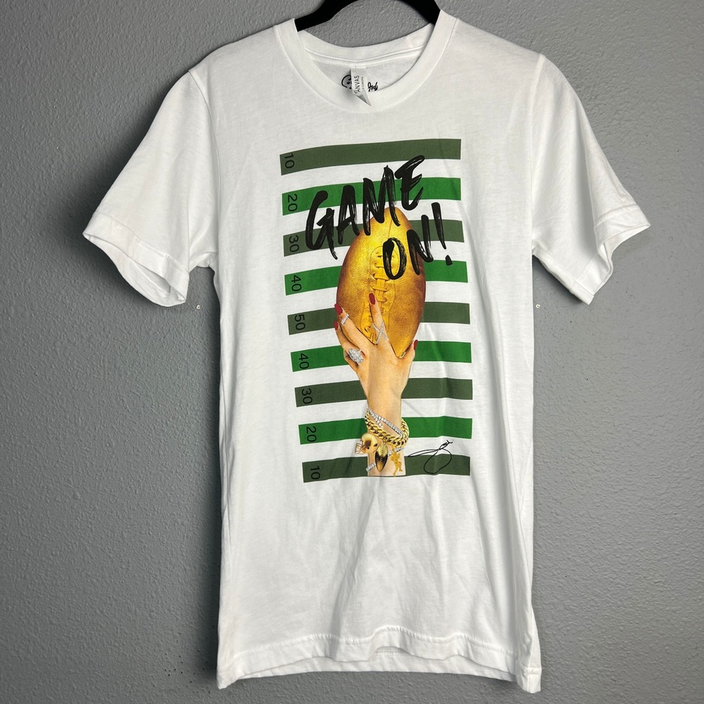 Bella+Canvas Graphic‎ Tee Game On! Football Mom Cheer T-Shirt Short Sleeve XS
